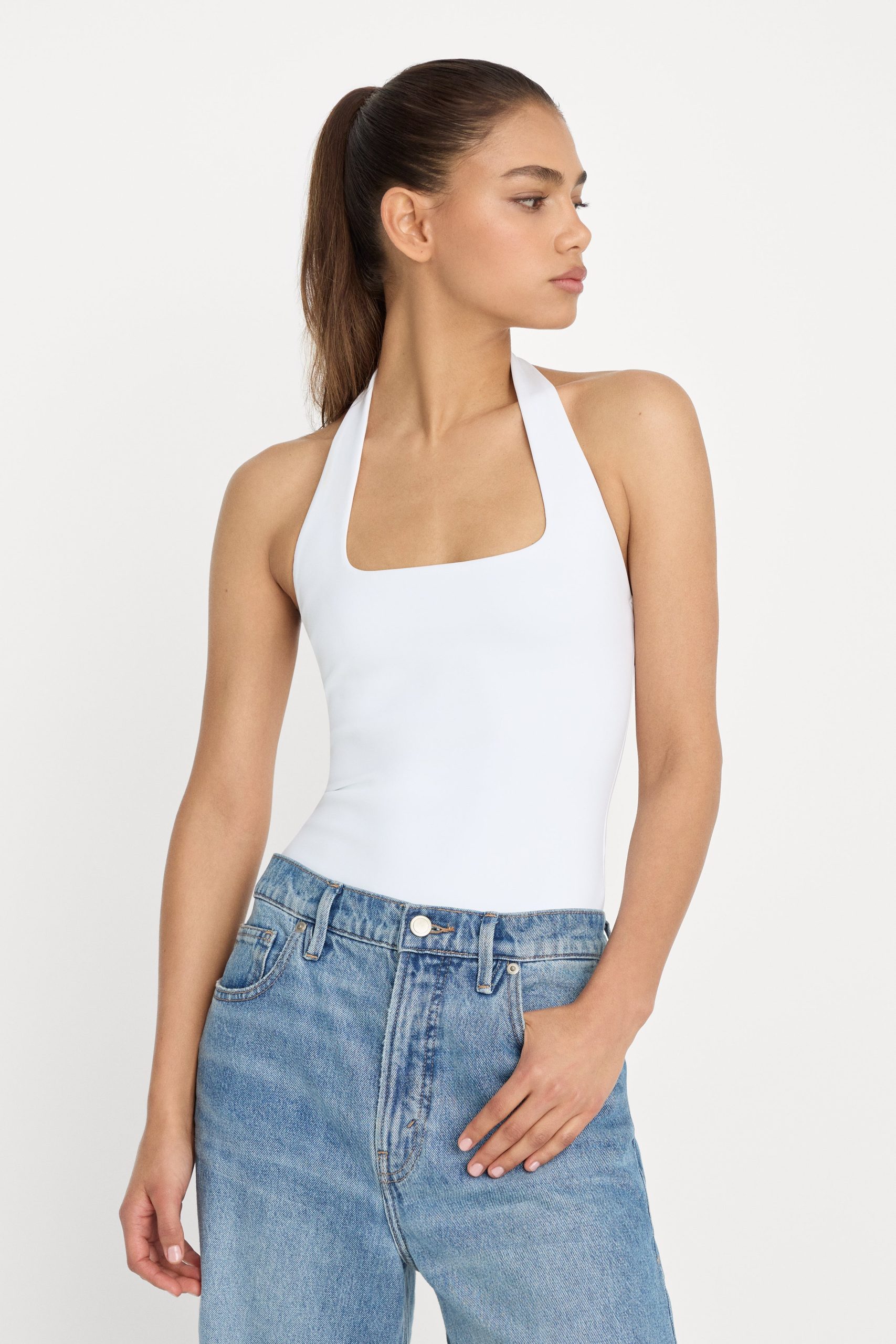 SCULPTING HALTER SQUARE NECK BODYSUIT | WHITE001